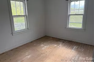 176 Laurel Branch Cemetery Rd, Weaverville, NC 28753 - Photo 10