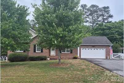 5126 Silver Tree Trail, Conover, NC 28613 - Photo 2