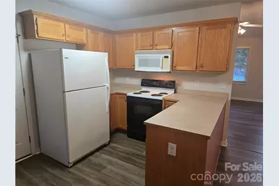 5126 Silver Tree Trail, Conover, NC 28613 - Photo 10