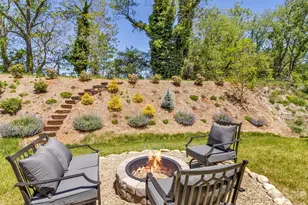 199 Farmwood Trl, Waynesville, NC 28786 - Photo 2