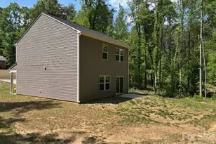 706 Watts St, Cherryville, NC 28021 - Photo 4