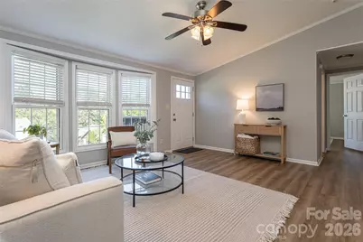 19 Sycamore Street, Asheville, NC 28804 - Photo 12