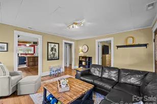 1305 Halltown Rd, Spruce Pine, NC 28777 - Photo 24