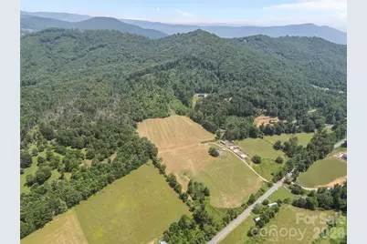 1305 Halltown Road, Spruce Pine, NC 28777 - Photo 6