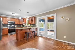 2025 34th Ave Dr NE, Hickory, NC 28601 - Photo 10