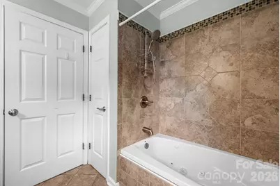 2025 34th Avenue Drive NE, Hickory, NC 28601 - Photo 20