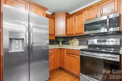 2025 34th Avenue Drive NE, Hickory, NC 28601 - Photo 14