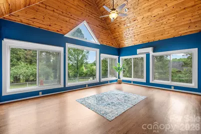 2025 34th Avenue Drive NE, Hickory, NC 28601 - Photo 16
