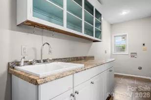 2025 34th Ave Dr NE, Hickory, NC 28601 - Photo 22