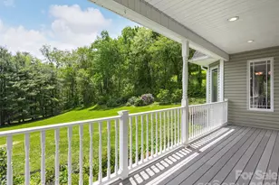 224 Hydrangea Dr, Waynesville, NC 28785 - Photo 32
