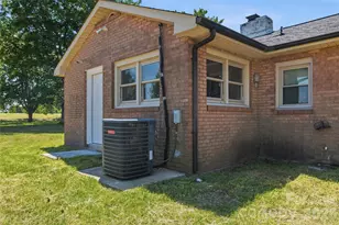1333 Eufola Rd, Statesville, NC 28677 - Photo 36