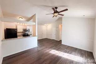 3215 Braewick Pl, Charlotte, NC 28227 - Photo 6