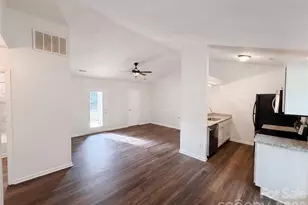 3215 Braewick Pl, Charlotte, NC 28227 - Photo 8