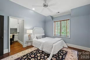 2012 Harris Rd, Charlotte, NC 28211 - Photo 32