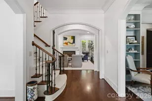 2012 Harris Rd, Charlotte, NC 28211 - Photo 4