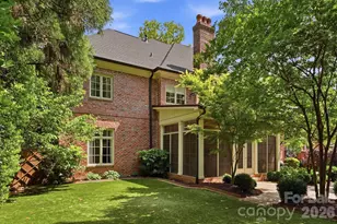 2012 Harris Rd, Charlotte, NC 28211 - Photo 38