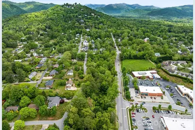 99999 Weaver Boulevard, Weaverville, NC 28787 - Photo 12