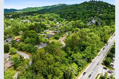 99999 Weaver Boulevard, Weaverville, NC 28787 - Photo 10