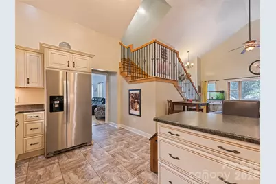 7 Bage Street, Waynesville, NC 28786 - Photo 16