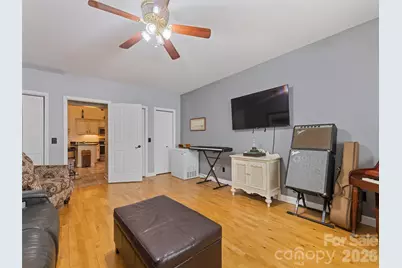 7 Bage Street, Waynesville, NC 28786 - Photo 20