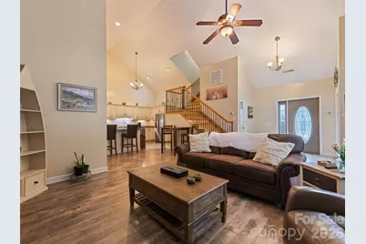 7 Bage Street, Waynesville, NC 28786 - Photo 10