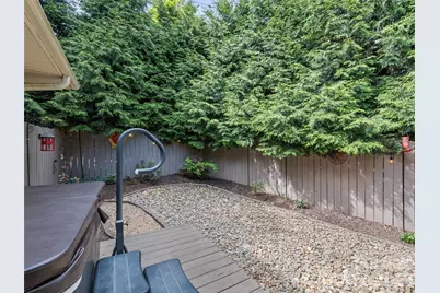 7 Bage Street, Waynesville, NC 28786 - Photo 6