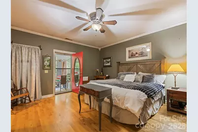 7 Bage Street, Waynesville, NC 28786 - Photo 22