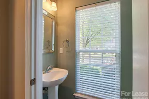 8164 Bridgegate Dr, Huntersville, NC 28078 - Photo 32