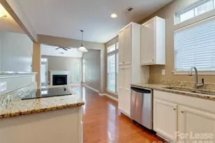 8164 Bridgegate Dr, Huntersville, NC 28078 - Photo 10