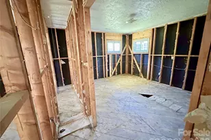 402 Blue Ridge Rd, Black Mountain, NC 28711 - Photo 10