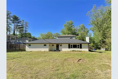 402 Blue Ridge Road, Black Mountain, NC 28711 - Photo 2