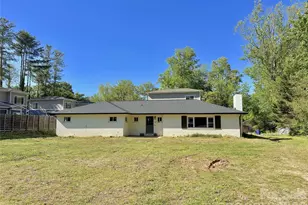 402 Blue Ridge Rd, Black Mountain, NC 28711 - Photo 2