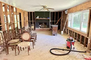 402 Blue Ridge Rd, Black Mountain, NC 28711 - Photo 4