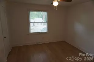 1124 W Mauney Ave, Gastonia, NC 28052 - Photo 14