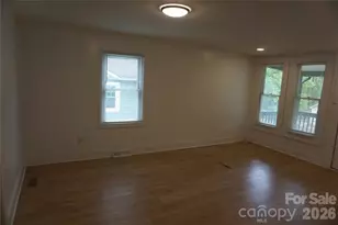 1124 W Mauney Ave, Gastonia, NC 28052 - Photo 10
