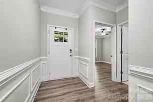 122 Boatwright Ln, Mooresville, NC 28117 - Photo 2