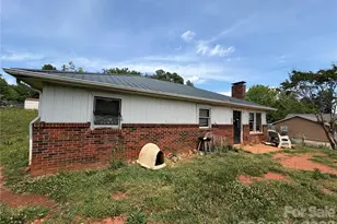 111 Akers Lndg, Ellenboro, NC 28040 - Photo 1