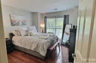 513 N Graham St, Charlotte, NC 28202 - Photo 6