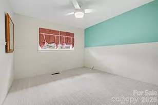 79 Walnut St, Badin, NC 28009 - Photo 12