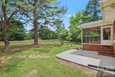 79 Walnut Street, Badin, NC 28009 - Photo 26