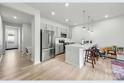 3132 Hutton Gardens Lane, Charlotte, NC 28269 - Photo 12
