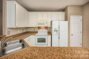 17439 Caldwell Track Dr, Cornelius, NC 28031 - Photo 12
