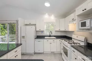 40 Fieldcrest Rd, Arden, NC 28704 - Photo 14
