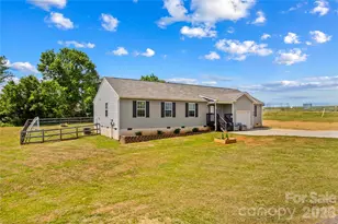 104 Sandtrap Dr, Statesville, NC 28677 - Photo 30