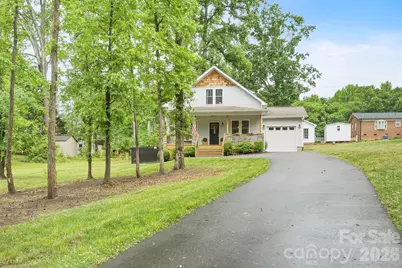 2029 Bost Street, Lincolnton, NC 28092 - Photo 2