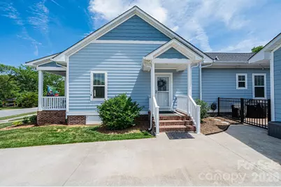 1092 33rd Avenue Loop NE, Hickory, NC 28601 - Photo 32