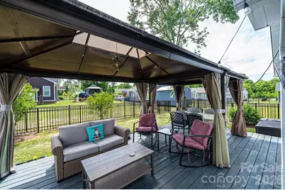 1092 33rd Avenue Loop NE, Hickory, NC 28601 - Photo 38
