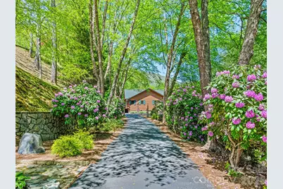 970 Campbell Mountain Drive, Waynesville, NC 28785 - Photo 2