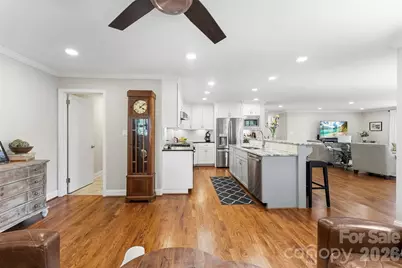 344 Flanagans Lane, Gastonia, NC 28054 - Photo 4