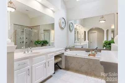 602 Hampshire Hill Road, Matthews, NC 28105 - Photo 16